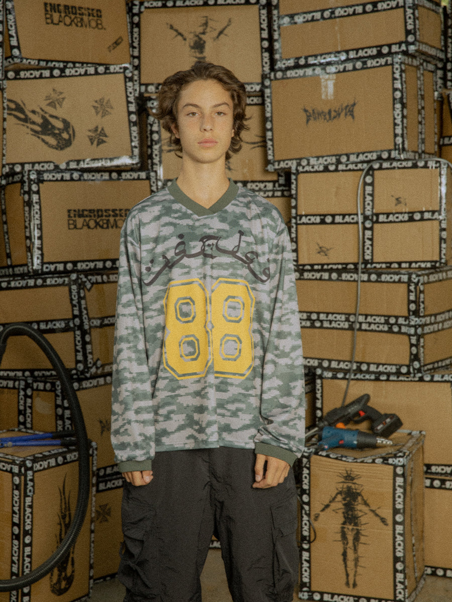Black 8 digital camo top