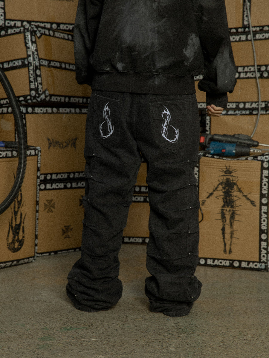 Black 8 armed pants