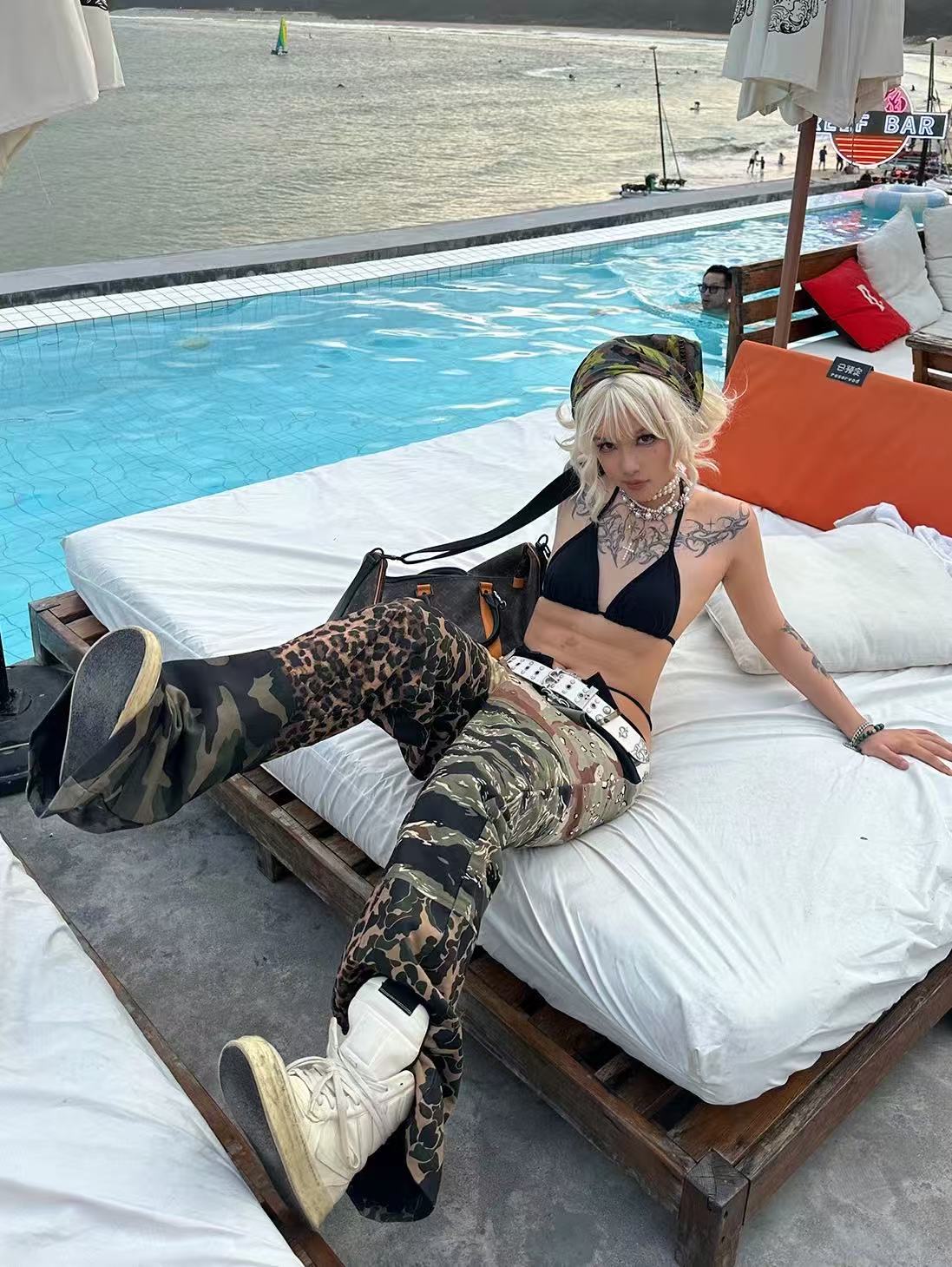 AONE4SURE camo pants