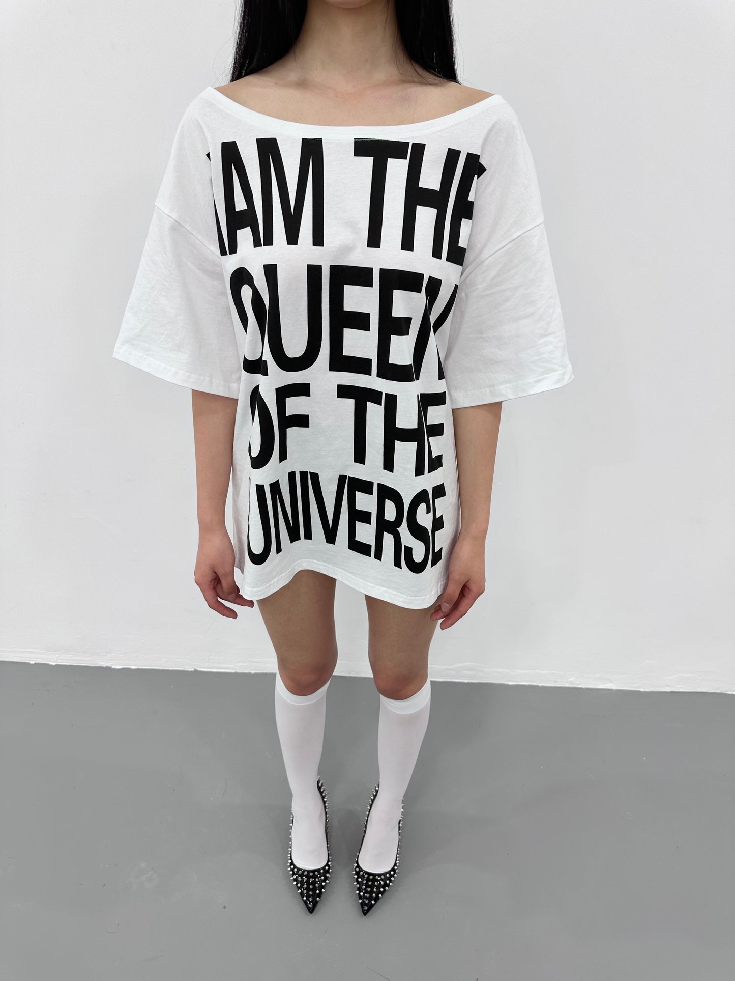 ArtByTastybabe queen of the universe tee