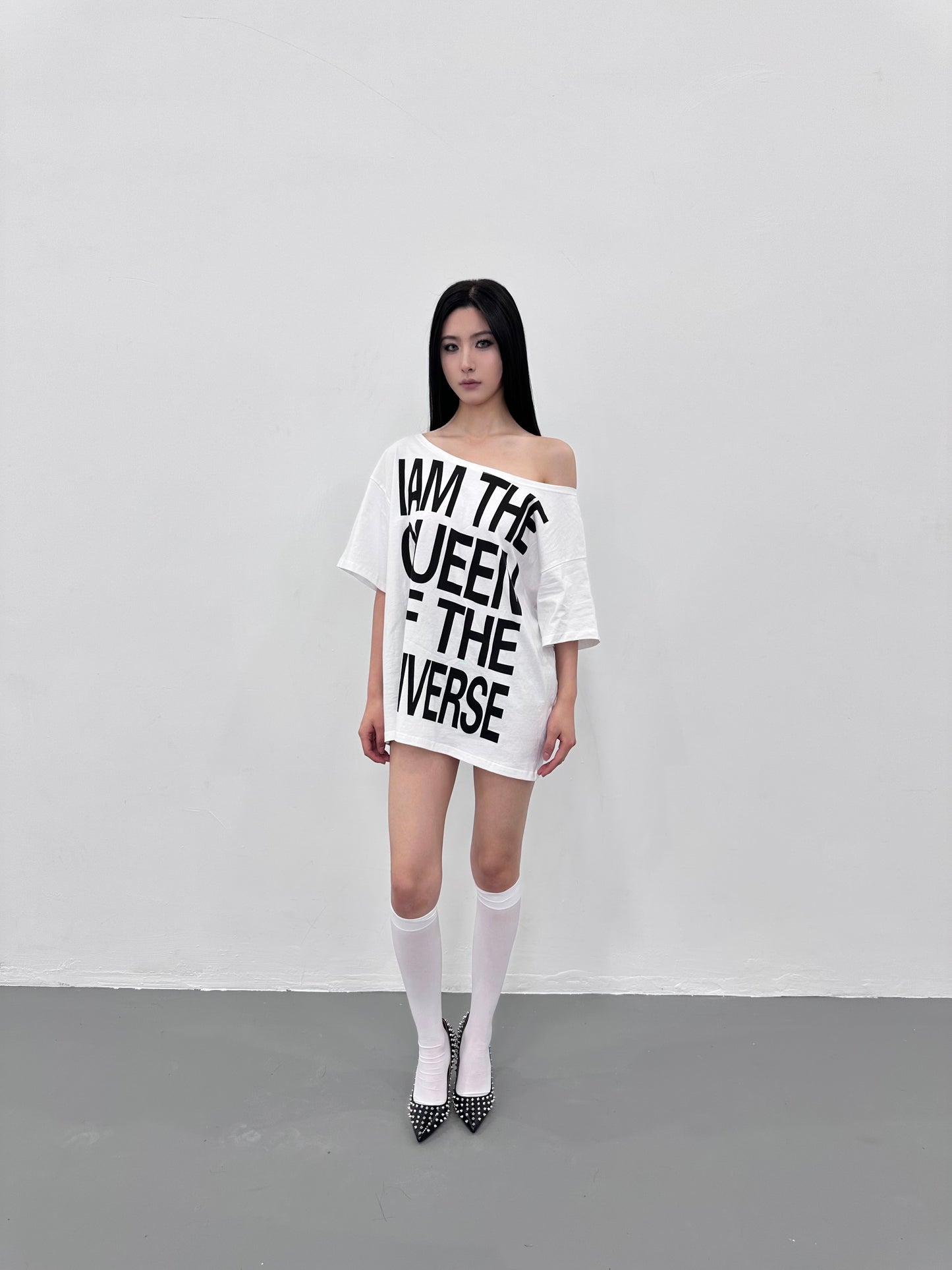 ArtByTastybabe queen of the universe tee