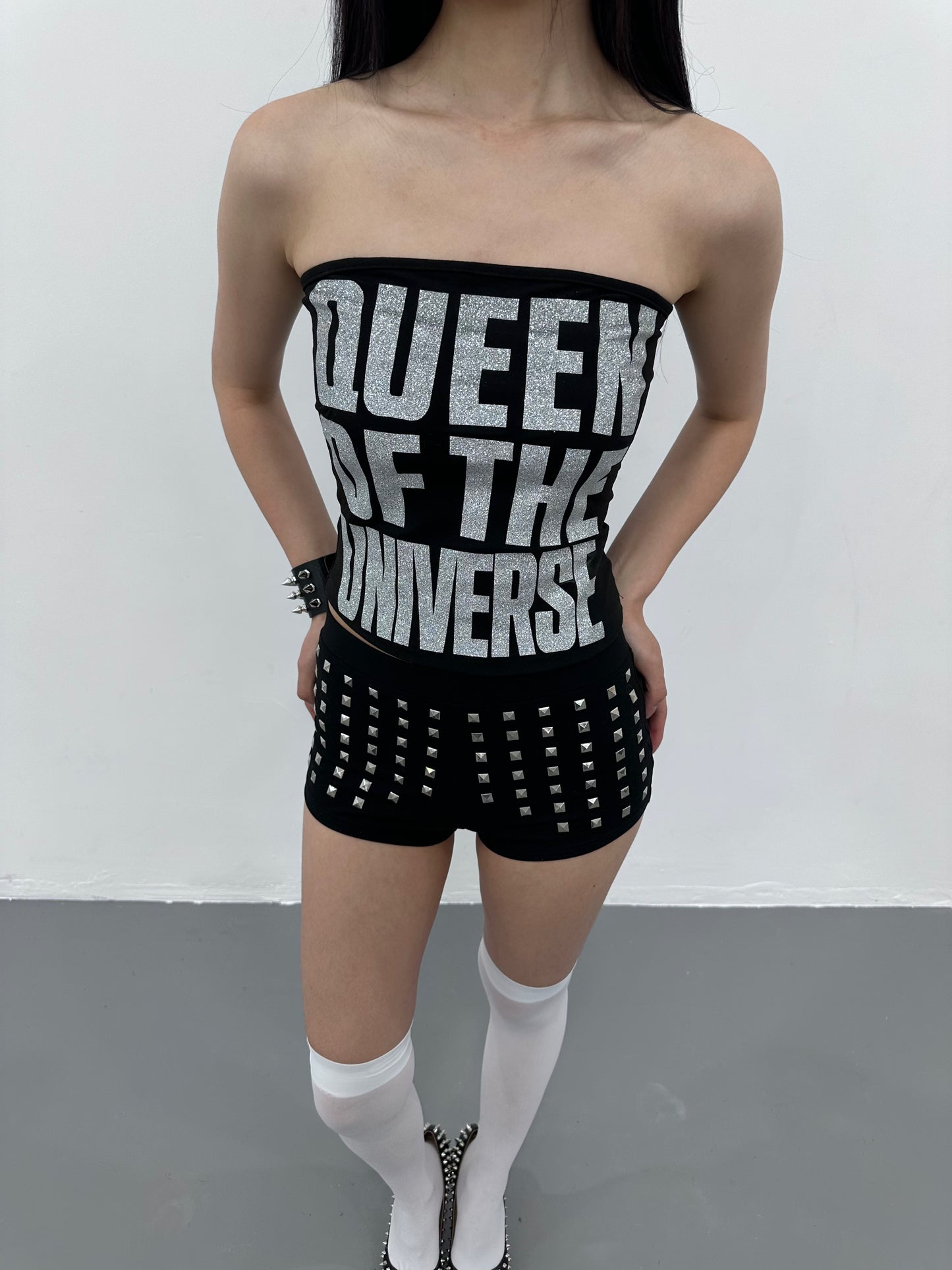 ArtByTastybabe queen of the universe tube top