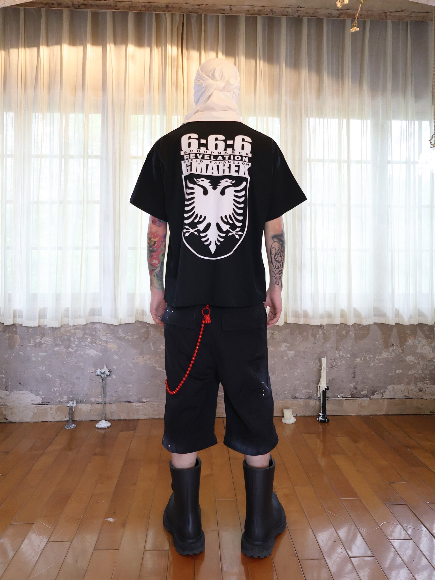 GROUPMAREK[GMK] Field 666 badge tee